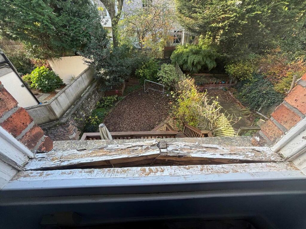 restoration to maintain the history of sash windows